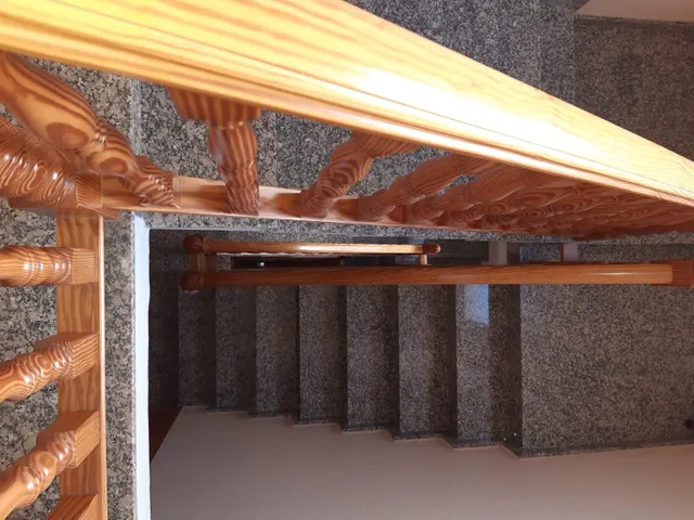 Edificio entero planta baja y 3 alturas — 5
