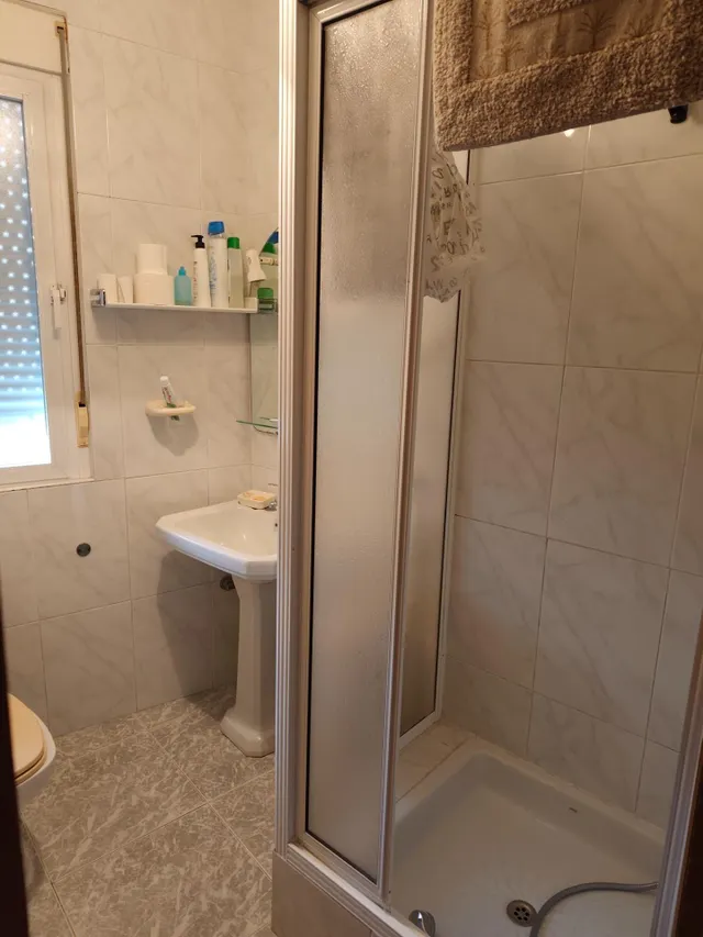 Amplia Casa Solar en Cuatrovientos, Ponferrada - €139.000 — 29