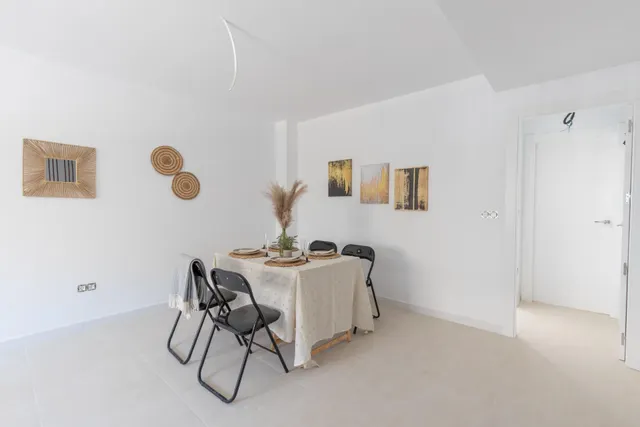 Espectacular casa adosasa de obra nueva — 6