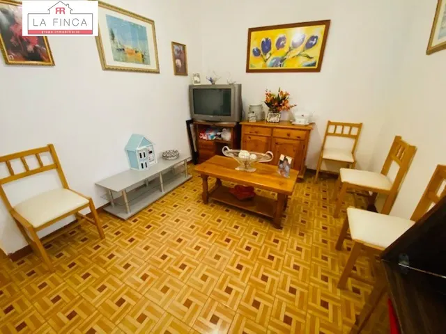 Gran Casa Independiente con piscina y zonas ajardinadas. — 27