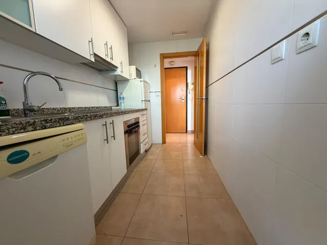 Lujo Elegante apartamento en Benidorm con vistas y piscina — 15