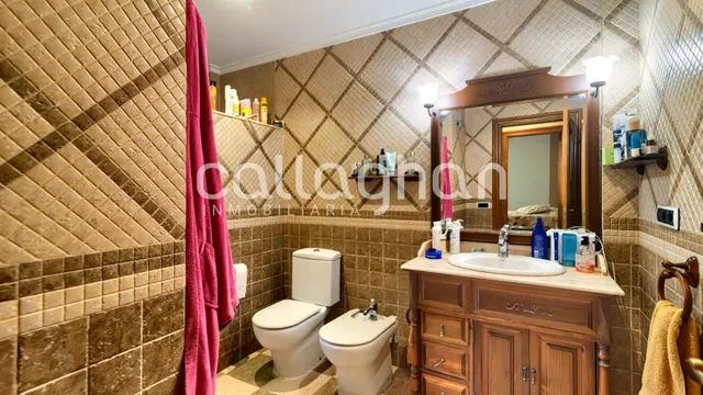 Villa en venta en Playa Almardà — 28
