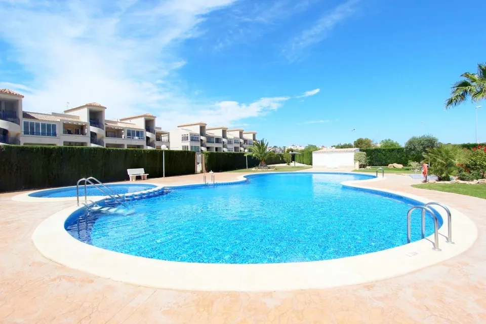 Apartamento 2 habitaciones 72m² en venta - Punta Prima