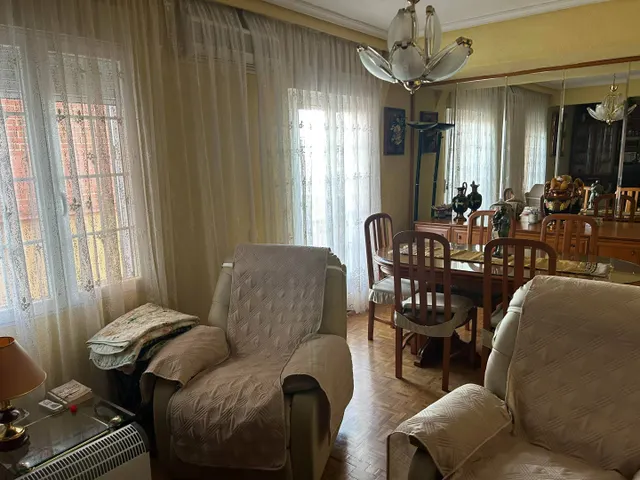 Piso en venta en Calle de los Hermanos Gómez, 13 - foto 2