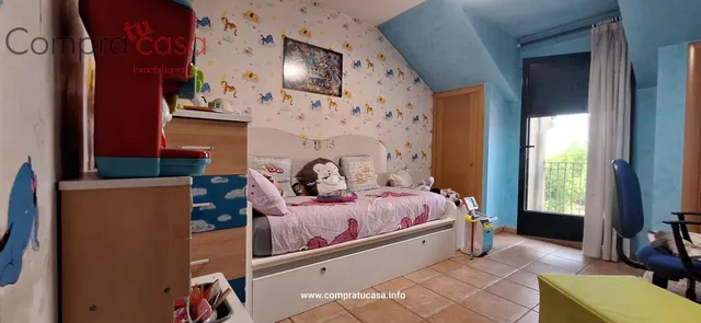 Venta pareado completisimo en los huertos.- — 27