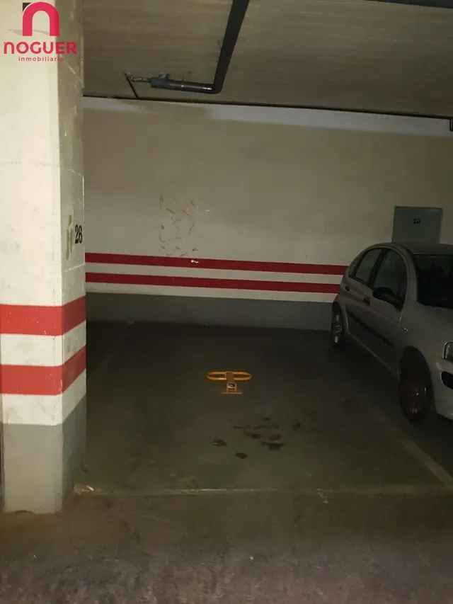 Se vende cochera en Parque Cruz Conde — 2