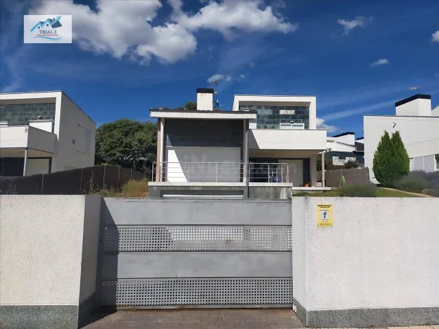Venta chalet en Carrascal de Barregas (Salamanca) - foto 2