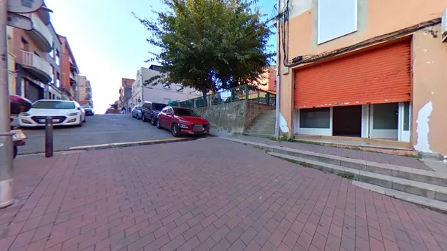 Local en venta en Calle de Schubert — 28