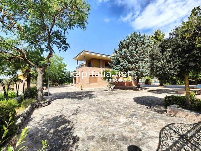 INTERESANTE CHALET A LA VENTA EN BANYERES DE MARIOLA — 29