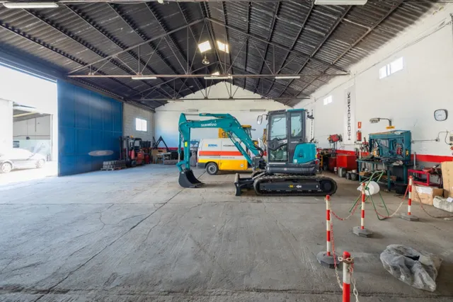 Nave industrial 1400m² en venta - Alcampo — 13