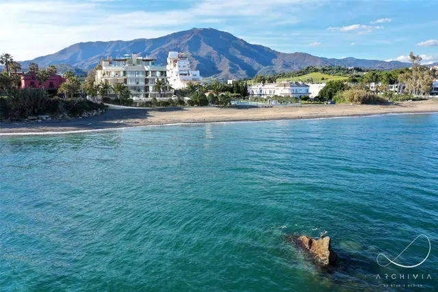 EXCLUSIVIDAD Y LUJO EN PRIMERA LÍNEA DE PLAYA EN ESTEPONA — 9