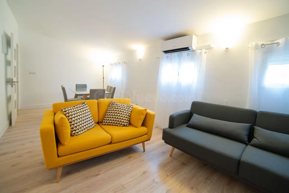 Vivienda ubicada en el Distrito Centro, zona Palacio.