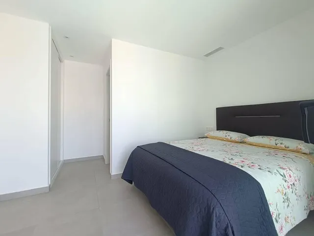 Villa 5 habitaciones 214m² en venta - Pueblo 5 — 28