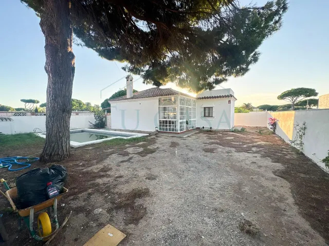 Estupendo chalet independiente con piscina en La Rana Verde — 19