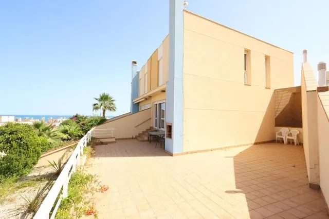 Adosado 3 habitaciones 164m² en venta - Campoamor - foto 4