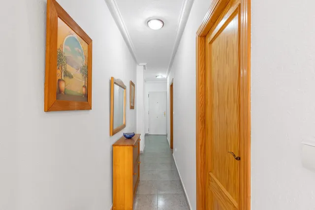 Oportunidad junto a la playa de los Locos, 2 dormitorios piscina y garaje — 19