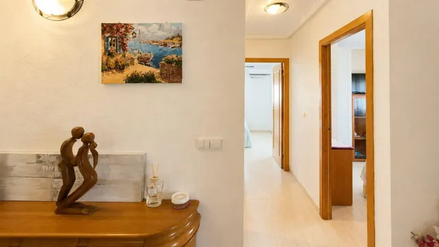 Casa con jardín privado, solárium y gran potencial en Ciudad Quesada — 14