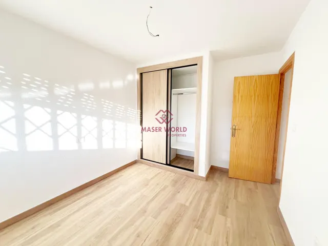 PISO RECIENTEMENTE REFORMADO CON VISTA AL MAR — 16