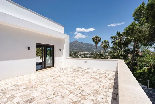 Chalet 4 habitaciones 351m² en venta - Marbella — 33