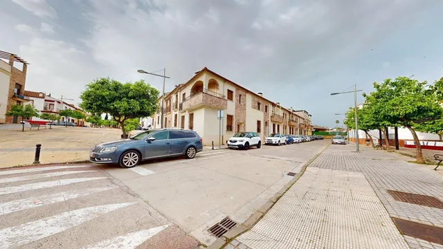 Amplia Casa con sotano en Villafranca, Córdoba - Ideal para Entrar a Vivir — 35
