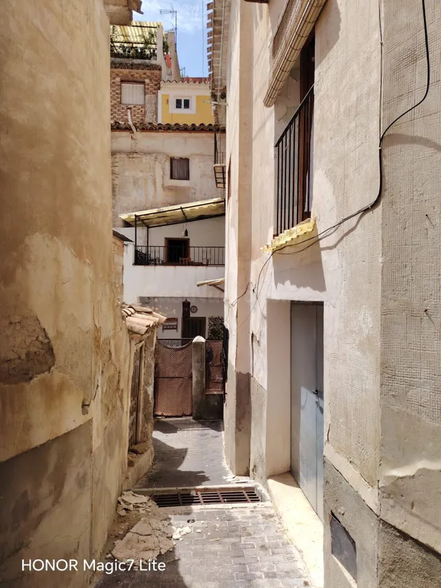 CASA CON ENCANTO Y POTENCIAL DE NEGOCIO RURAL EN MORATALLA M - foto 3
