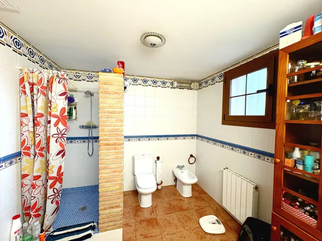 Chalet en Beniajan — 24