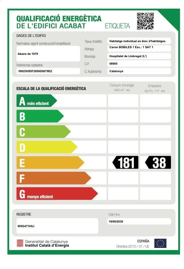 ÁTICO EXTERIOR CON TERRAZA, LUZ NATURAL Y PRIVACIDAD EN L’HOSPITALET — 28