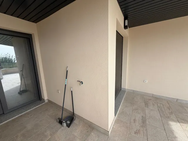Piso en planta baja en Valle Niza, a un paso del mar. — 10