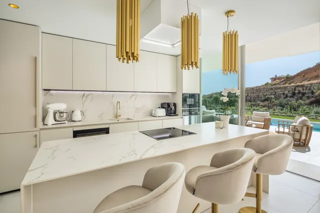 Apartamento de Lujo en la Reserva del Higuerón, Benalmádena — 15