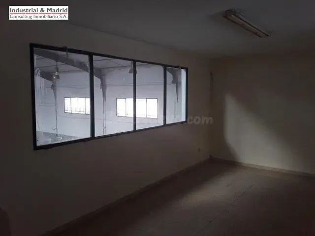 NAVE GRANDE EN VENTA Y ALQUILER EN MEJORADA DEL CAMPO - foto 3
