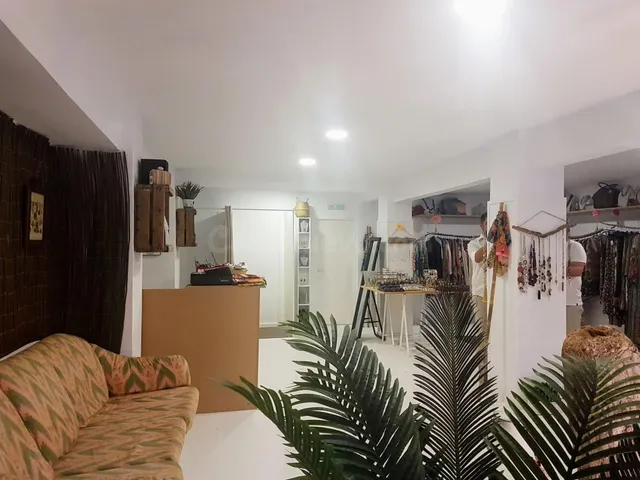 Gran local para convertir en vivienda - foto 5