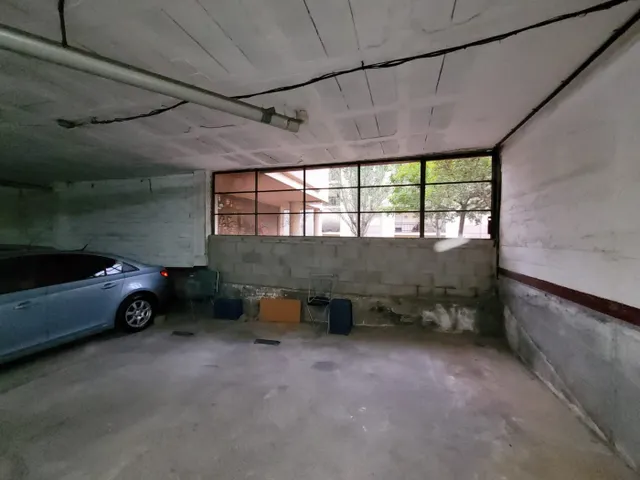 Local comercial de 43 m2 y plaza de parking en Camí Fondo de Martorell — 17