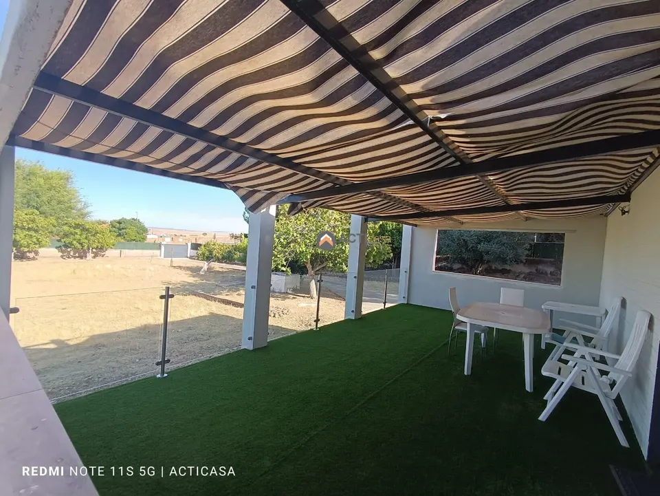 FINCA RÚSTICA CON VIVIENDA EN SIERRA DE FUENTES