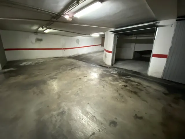 PLAZA DE GARAJE CERRADA EN ZONA CENTRO ALZIRA - foto 4