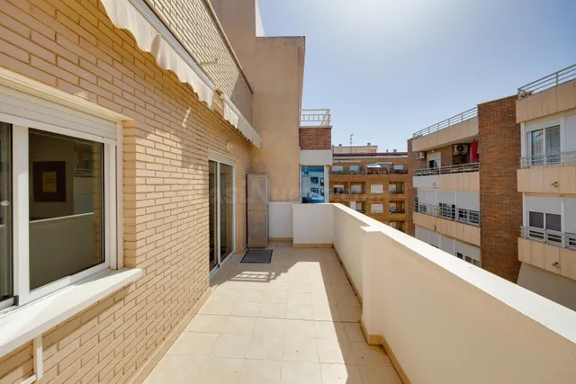 Ático 3 habitaciones en venta - torrevieja