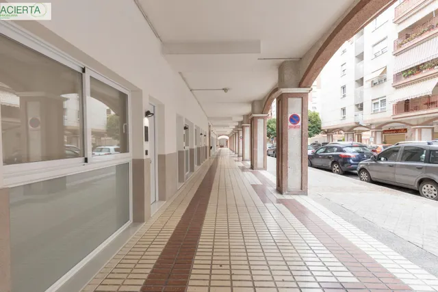 Moderno estudio tipo loft en urbanización villa pineda - zona villarejo — 18