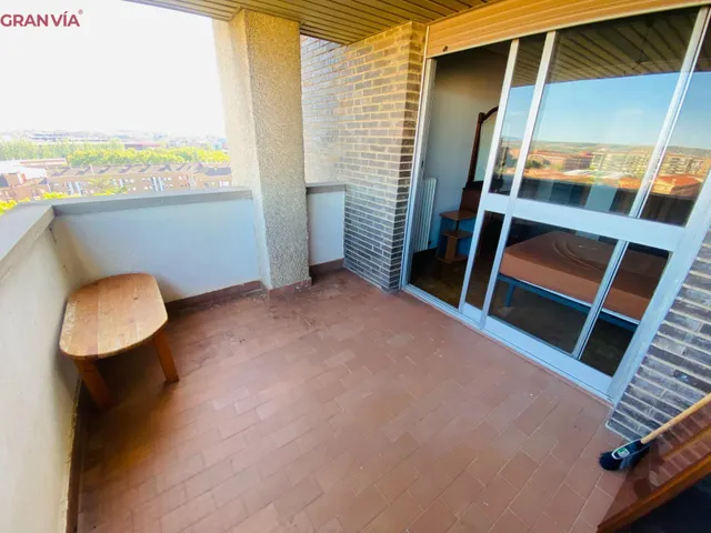 Amplio piso en venta en el centro de Logroño — 15