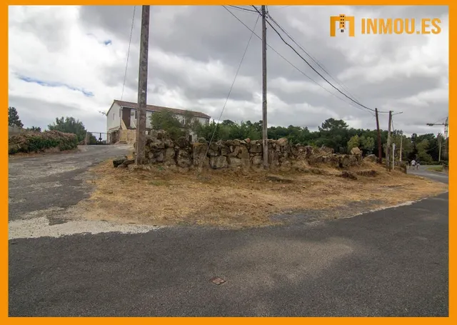 Terreno edificable de 565 m2 en una de las zonas más demanda - foto 2