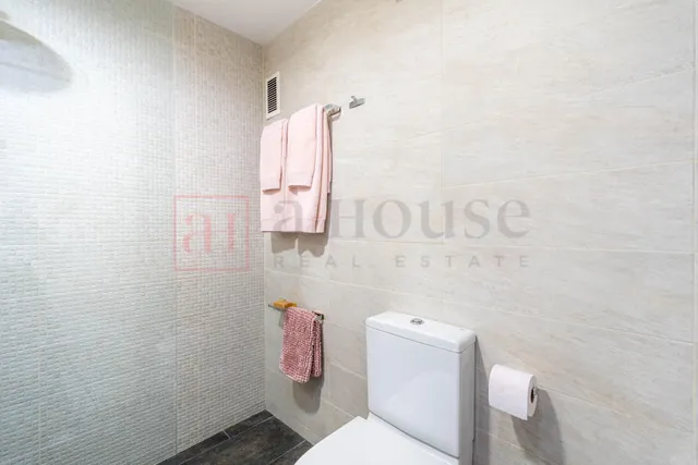 Piso listo para entrar a vivir con piscina comunitaria en la maternitat i sant ramón — 24