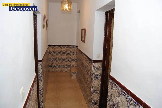 VIVIENDA CÉNTRICA CON AMPLIAS POSIBILIDADES — 15