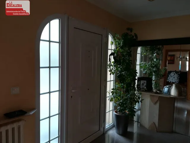 MAGNIFICO CHALET A LA VENTA, ENTORNO PRIVILEGIADO — 6