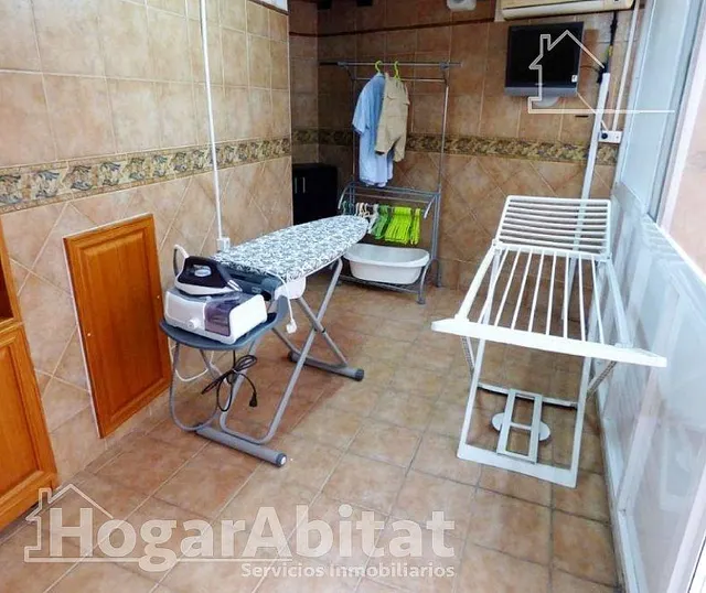 ¡CASA ESPECTACULAR! AMPLIA Y LUMINOSA CON BALCÓN Y TERRAZA — 16