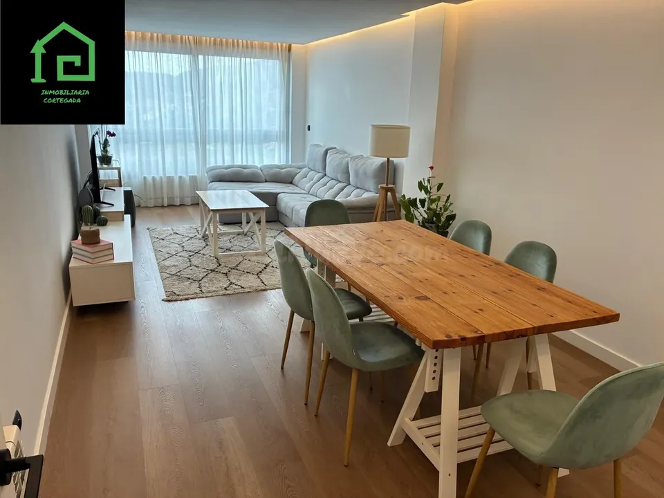 Amplio y Moderno Piso con trastero en Vilagarcía de Arousa