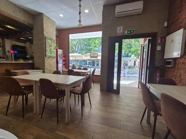 TRASPASO RESTAURANTE-CAFETERIA EN ALTEA PUEBLO — 19