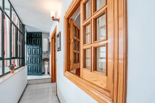 Espectacular vivienda de más de 200 m2 con 4 dormitorios, 3 baños y gran azotea — 18