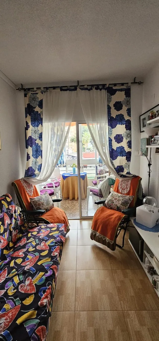 GRAN OPORTUNIDAD! APARTAMENTO EN LEVANTE CON PARKING Y PISCI - foto 2