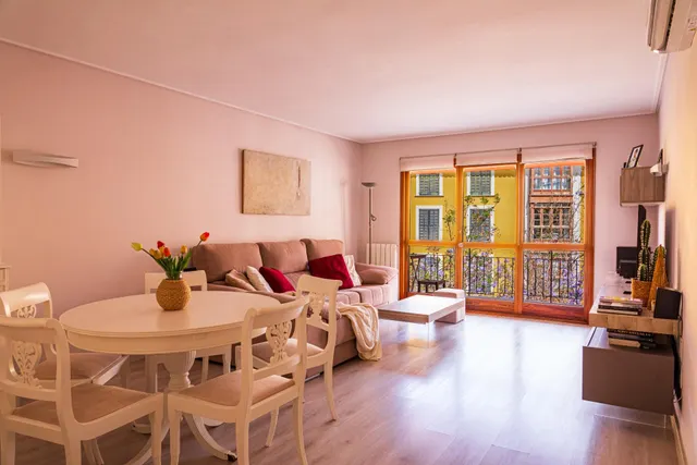 APARTAMENTO EN JAUME III EN ALQUILER TEMPORAL — 8