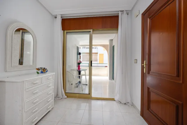 Amplio Apartamento en Acequion, Torrevieja - ¡A solo 250m de la Playa! — 7