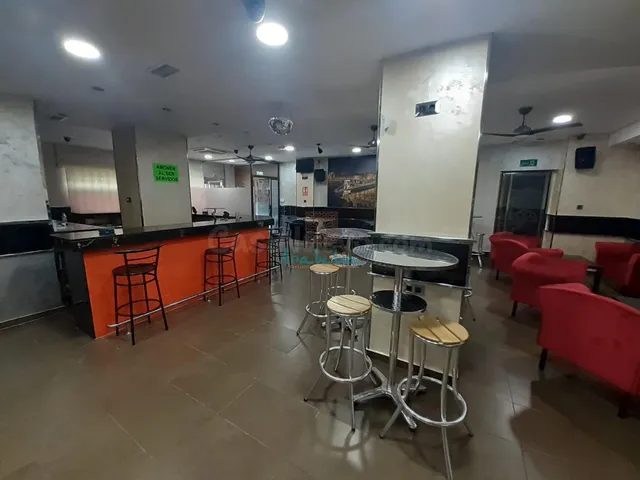 ||||BAR DE COPAS A 5 MINUTOS A PIE DE LA CALAHORRA,TAMBIEN P - foto 2