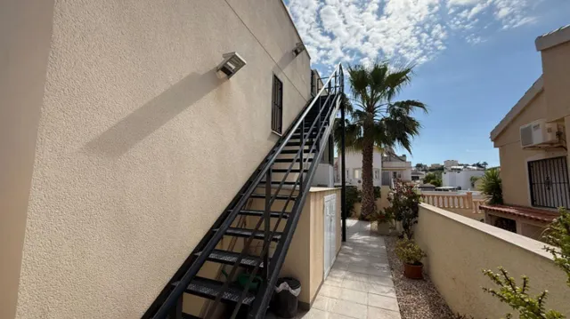 ESPECTACULAR CHALET 2 HABS EN CIUDAD QUESADA 244.000€ — 31